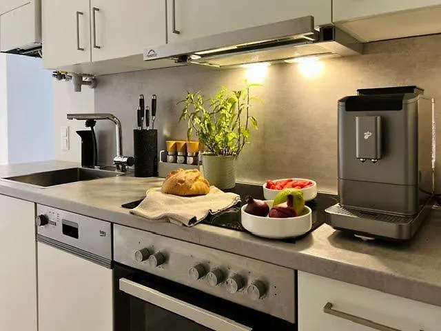 Apartament Servus Homes - Metro Station Stadthalle Viena