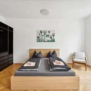 Design Near Mariahilferstrasse Daire